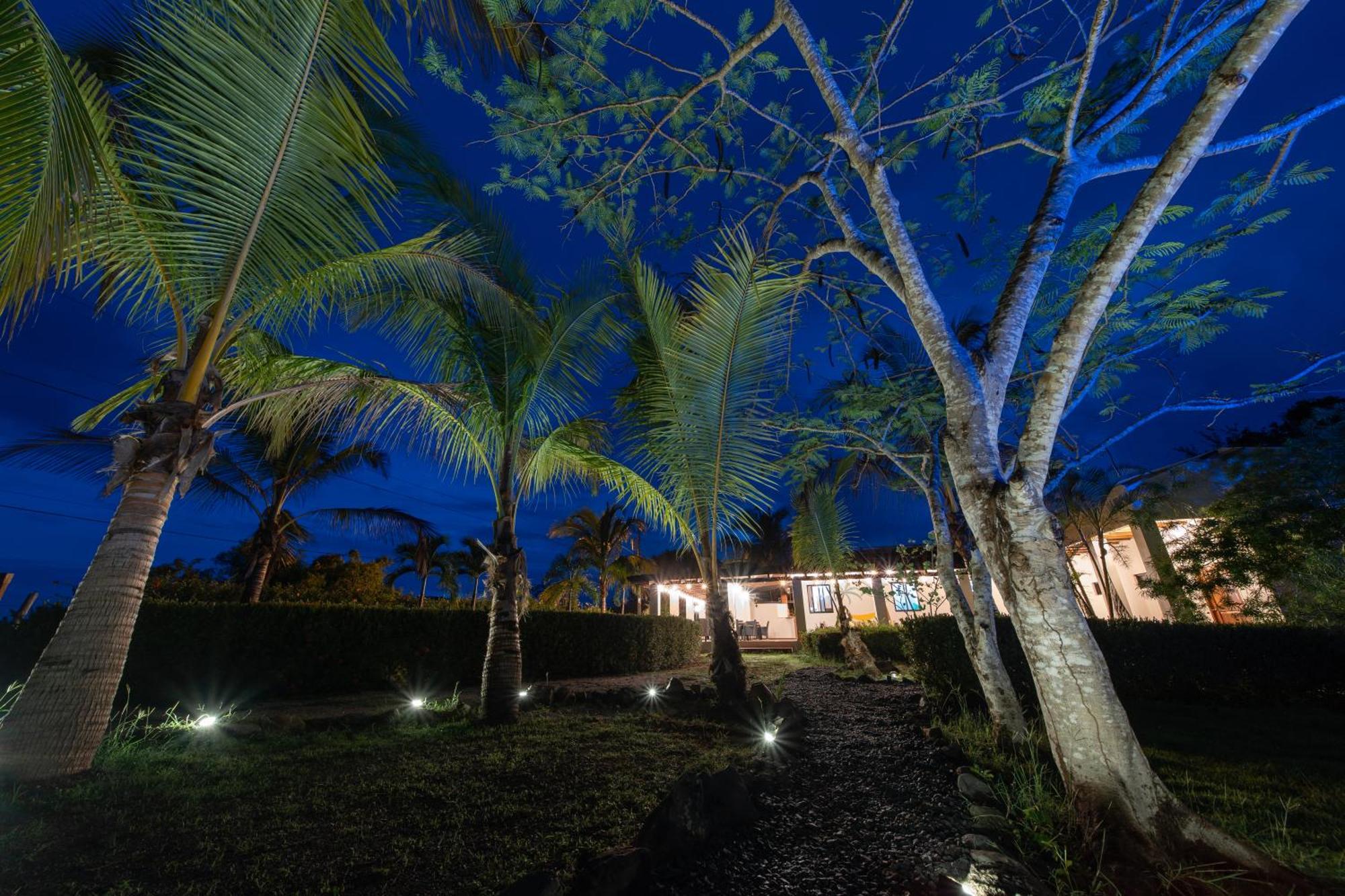 Zenquility Inn & Tavern Pedasi Town Bagian luar foto